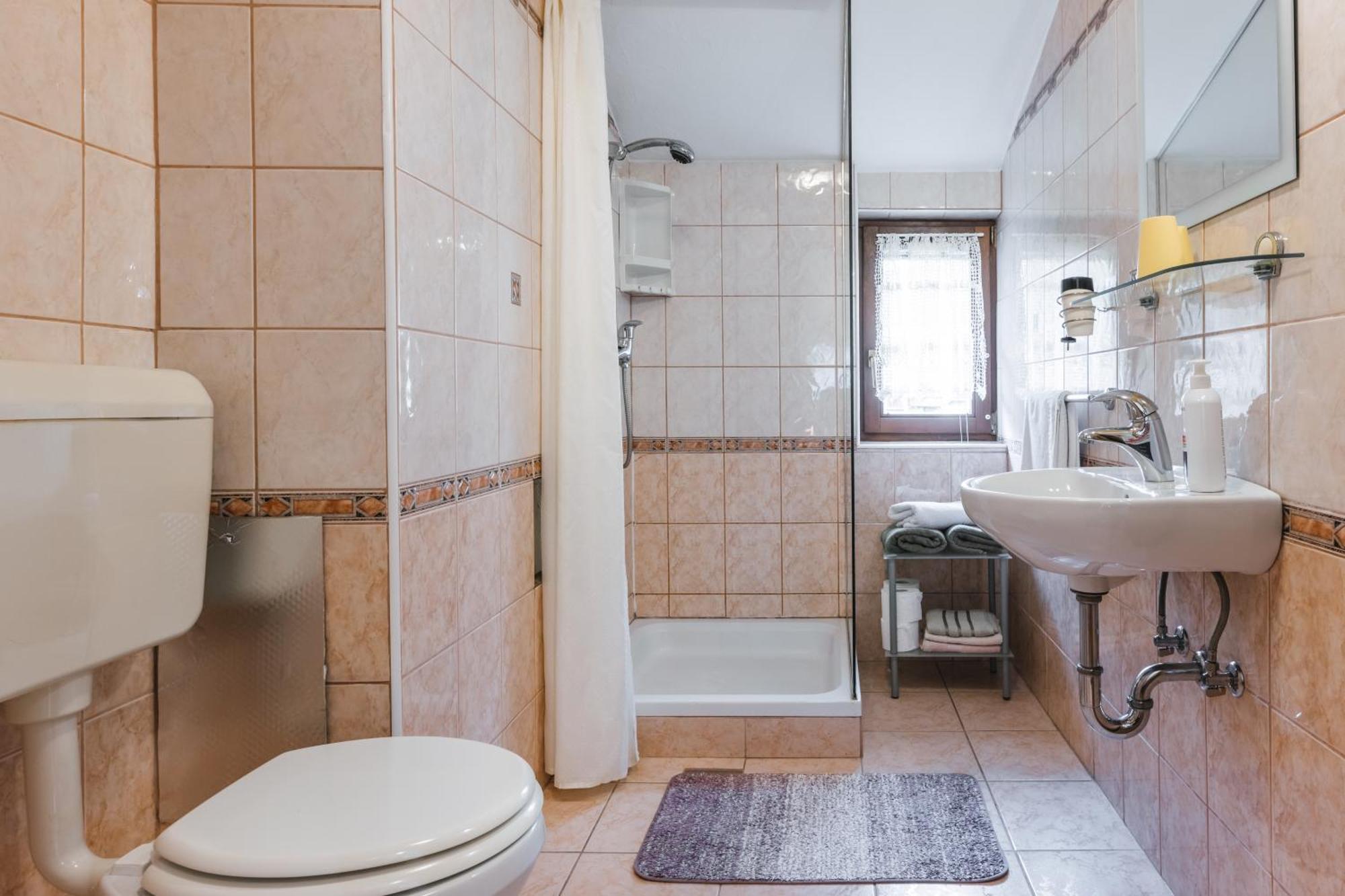 Rooms Zupancic بوهينيسكا بيلا المظهر الخارجي الصورة